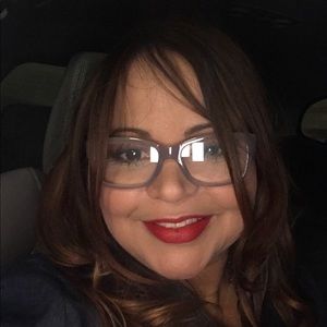 Meet your Posher, Rossalinne